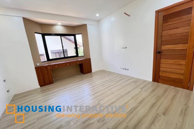 for sale grand modern two storey house in merville park