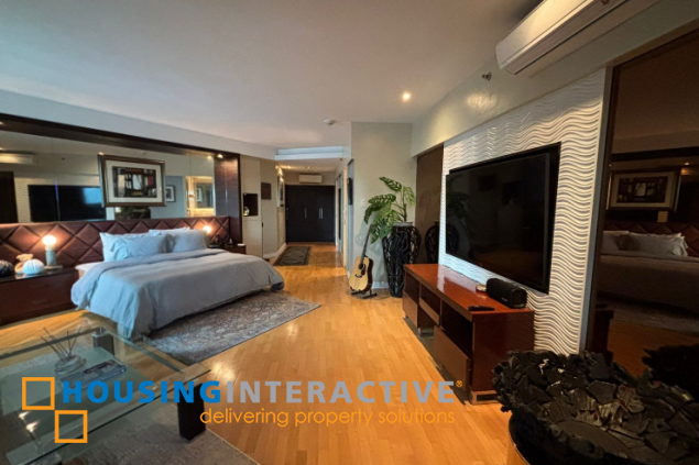 furnished 1br with parking slots for sale in one rockwell east tower