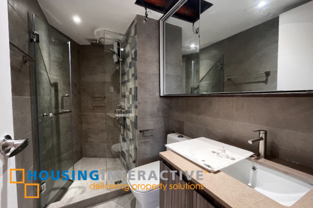 semi furnished 2br for lease in the rise west wing