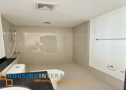 for sale flex unit in east gallery place