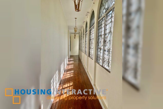 old bungalow house for sale in south forbes park