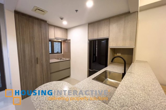 fully furnished 1br unit for sale in greenbelt hamilton