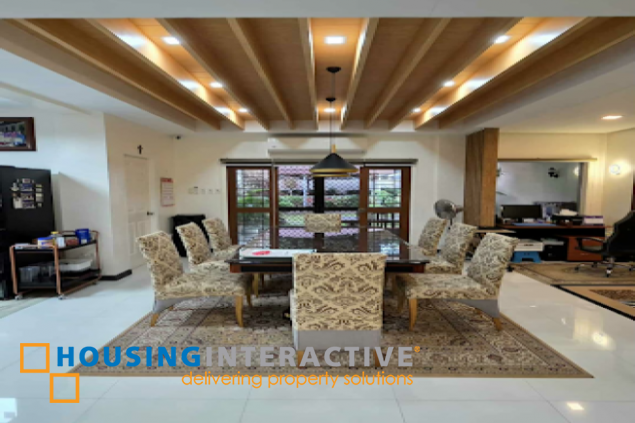 fully furnished 2 storey house for sale in bf resort village