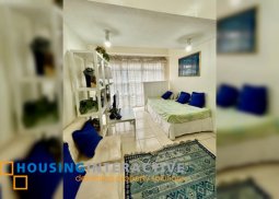 furnished 2br unit with parking for sale in one lafayette square