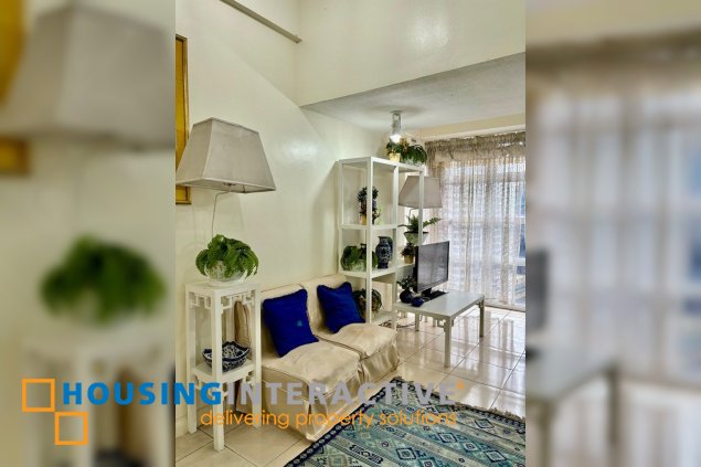 furnished 2br unit with parking for sale in one lafayette square