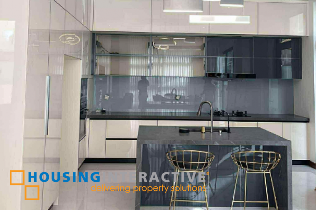 for sale high end luxury home in marina palm coast village