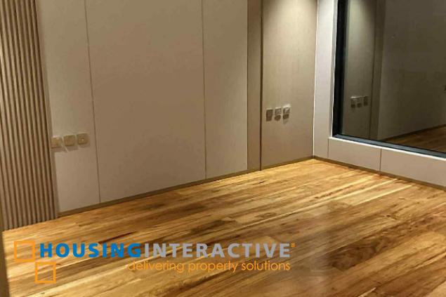 for sale high end luxury home in marina palm coast village