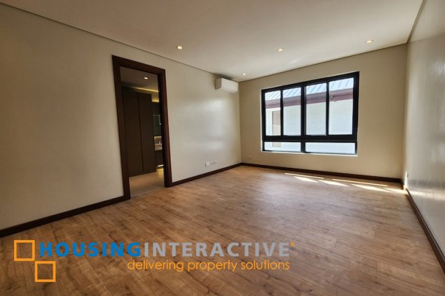 brand new modern house and lot for sale in ayala southvale primera