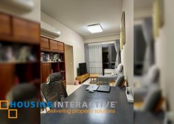 for rent 2br unit in uptown ritz residences