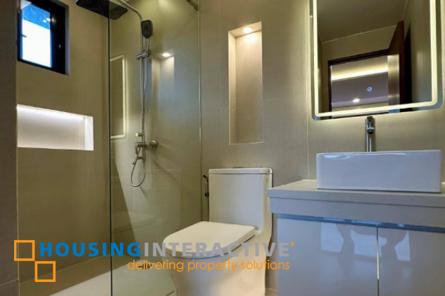 5br brand new house for sale in bf homes