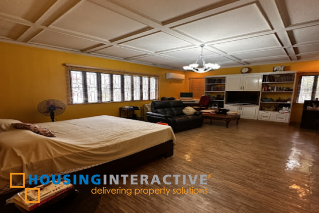 for sale 4br house and lot in multinational ave