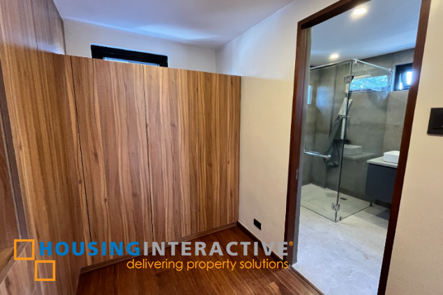 for sale 4 bedrooms house & lot in brazilia heights, muntinlupa city