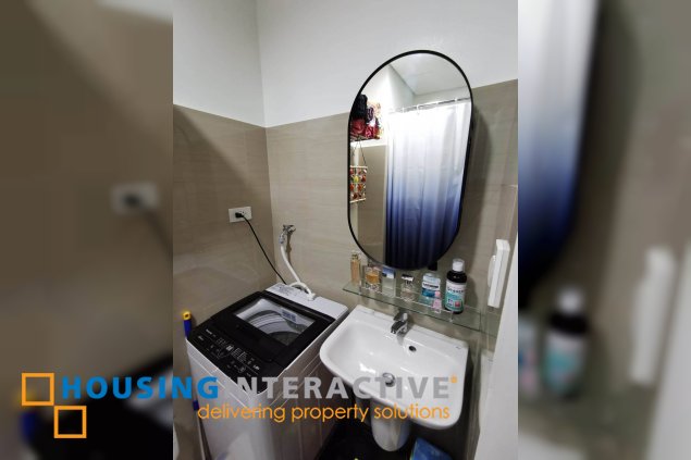 shore 2 tower 2 residences – 1br with balcony