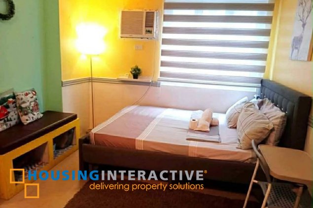 1br unit with balcony for sale in shore residences