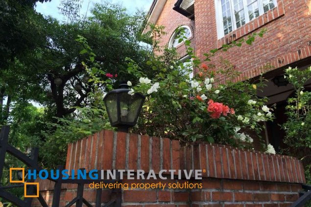 7br house for sale in ayala heights, quezon city