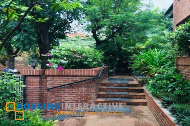 7br house for sale in ayala heights, quezon city