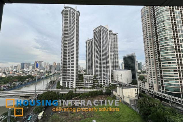 for lease 2br unit in edades tower