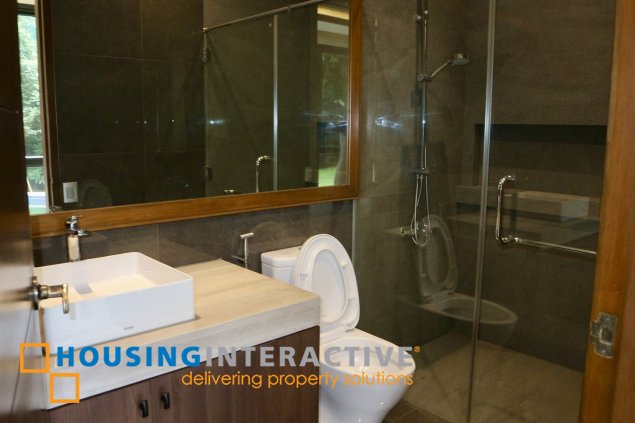 2-storey house for sale in ayala alabang