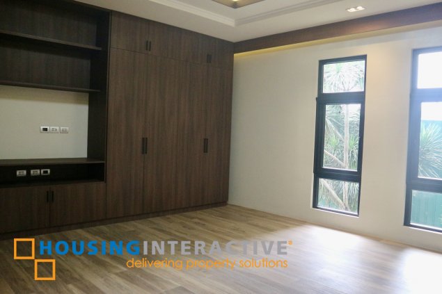 2-storey house for sale in ayala alabang