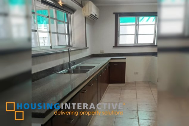 3 br house for lease with pool in dasmariñas village
