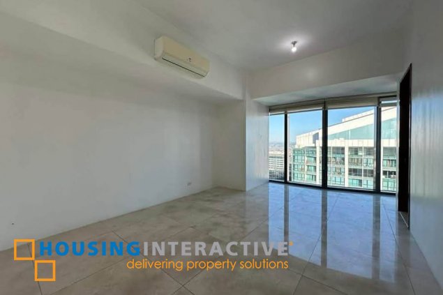 bare 5br unit with parking for lease in grand hyatt residences