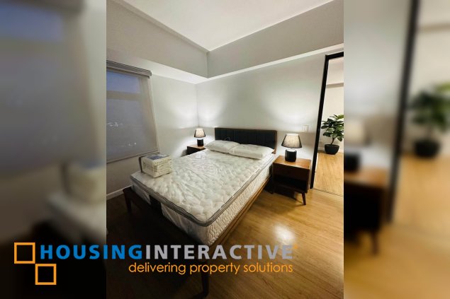 fully renovated unit at two serendra meranti