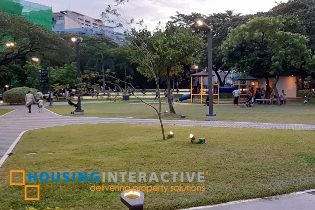 3br bi-level penthouse unit for sale in makati