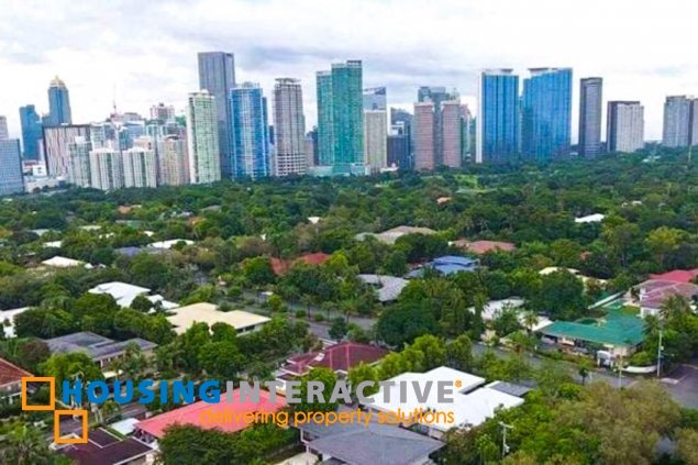 3br bi-level penthouse unit for sale in makati