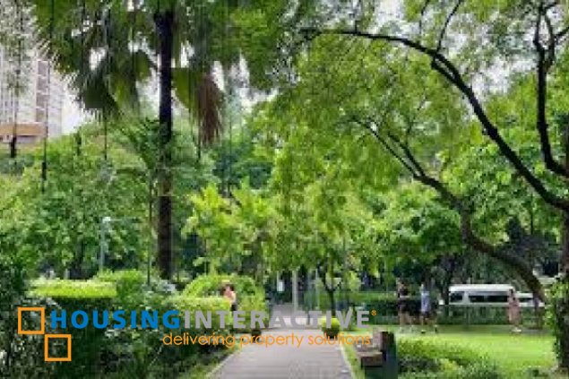 3br bi-level penthouse unit for sale in makati