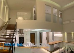 newly renovated unit at joya rockwell