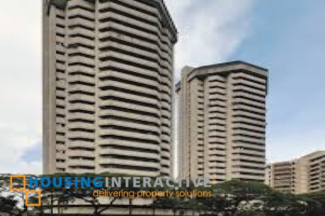 3br unit with parking for sale in twin towers