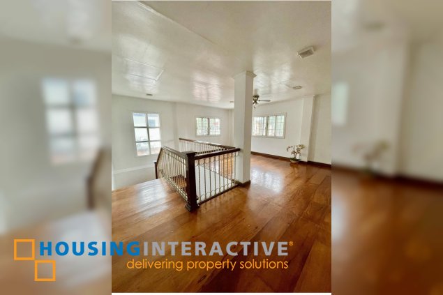 2-storey house for rent in valle verde 1