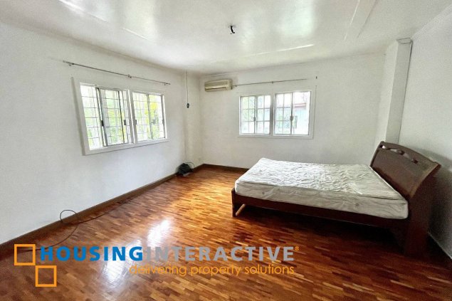 2-storey house for rent in valle verde 1