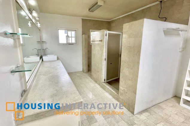 2-storey house for rent in valle verde 1