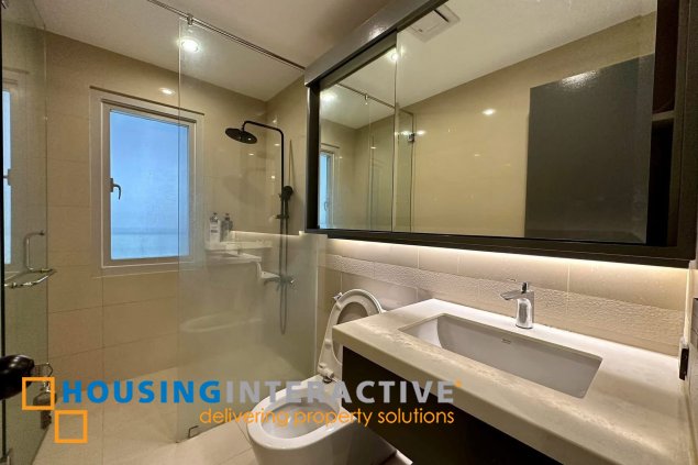 fully upgraded and furnished 3 bedroom unit in two maridien for sale