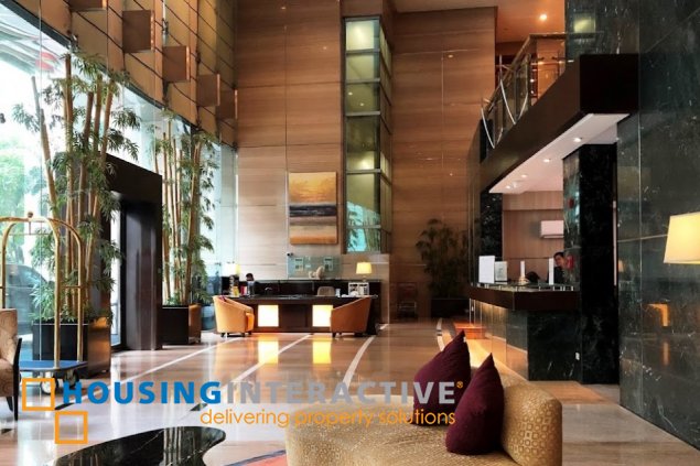 3br unit with parking slots for sale in fraser place