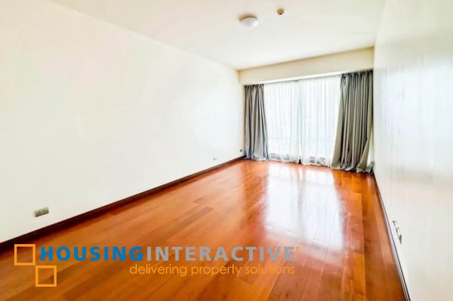 bare 3br unit with balcony and parking for lease in horizon homes at shnagri-la at the fort