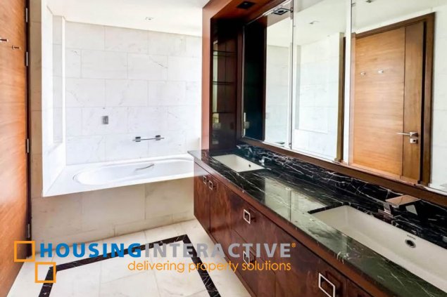 bare 3br unit with balcony and parking for lease in horizon homes at shnagri-la at the fort