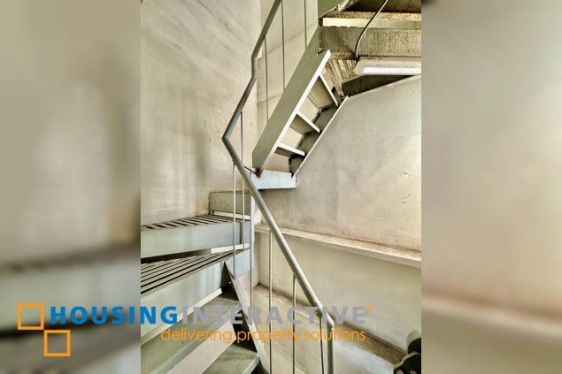 fs: commercial bldg, united nations ave. manila