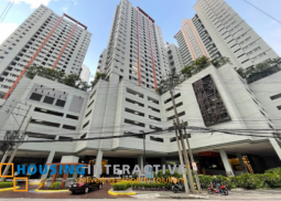 for sale 2br with parking in the columns ayala