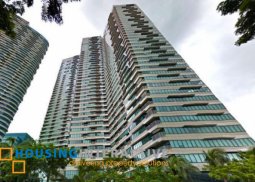 loft type unit for sale in one rockwell east