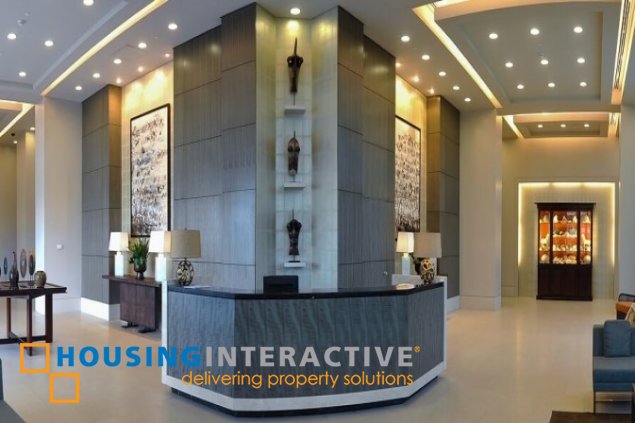 loft type unit for sale in one rockwell east