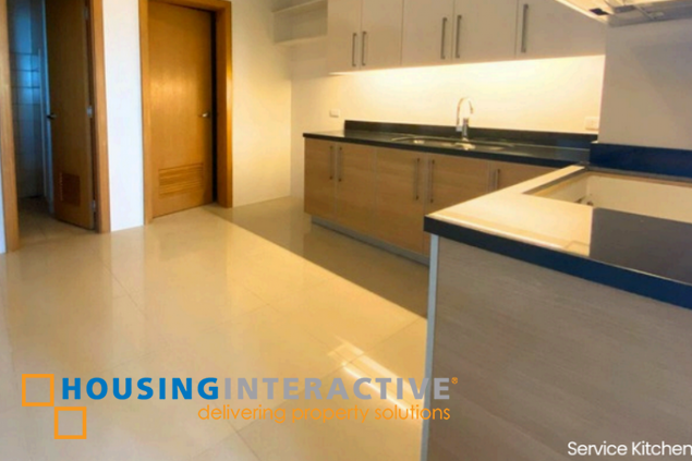 semi-furnished 3br unit with parking for lease in park terraces