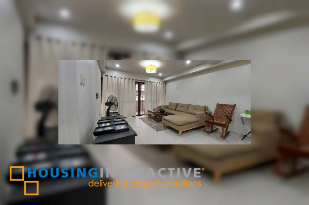 3br unit with parking for sale in galeria de magallanes