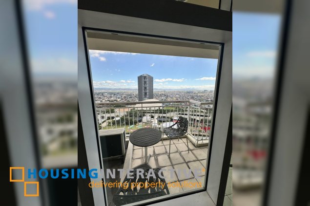 2br for sale in aston at two serendra