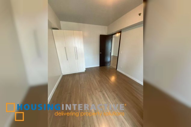 furnished 1br unit for sale in kroma tower