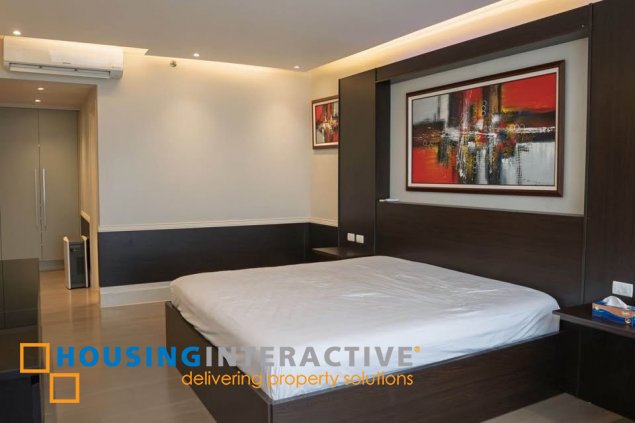 3br unit with parking for sale in proscenium at rockwell