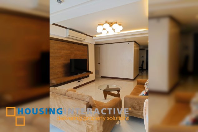 𝐅𝐎𝐑 𝐋𝐄𝐀𝐒𝐄: 𝐕𝐄𝐍𝐈𝐂𝐄 𝐋𝐔𝐗𝐔𝐑𝐘 𝐑𝐄𝐒𝐈𝐃𝐄𝐍𝐂𝐄𝐒