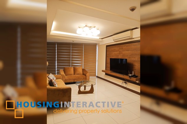 𝐅𝐎𝐑 𝐋𝐄𝐀𝐒𝐄: 𝐕𝐄𝐍𝐈𝐂𝐄 𝐋𝐔𝐗𝐔𝐑𝐘 𝐑𝐄𝐒𝐈𝐃𝐄𝐍𝐂𝐄𝐒