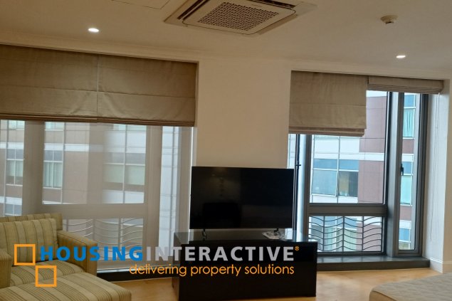 𝐅𝐎𝐑 𝐋𝐄𝐀𝐒𝐄: 𝐄𝐒𝐒𝐄𝐍𝐒𝐀 𝐂𝐀𝐌𝐄𝐑𝐎𝐍 𝟑𝐁𝐑